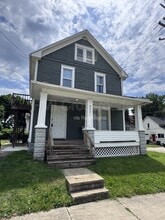 Building Photo - 277 Fountain St