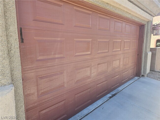 Building Photo - 230 Valerian St