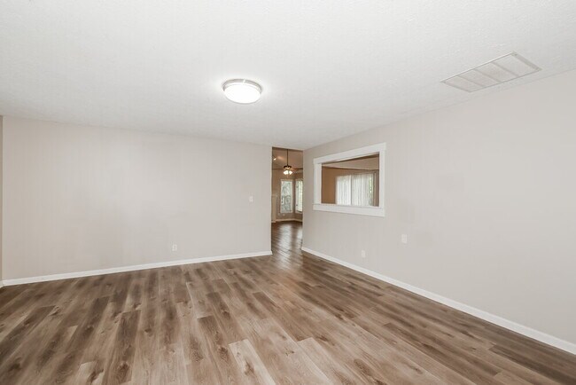 Building Photo - 7740 Kenetta Ct