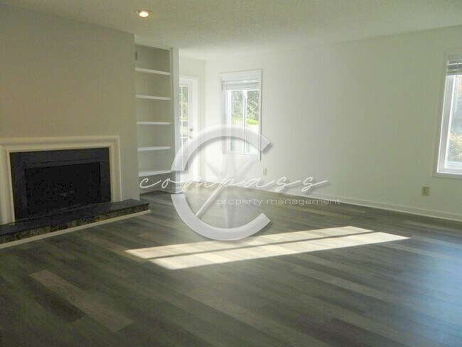 Foto del edificio - 592 Emory Oaks Way
