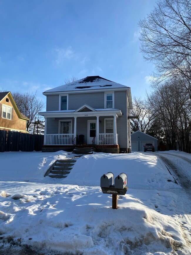 Street view - 609 McDonough St