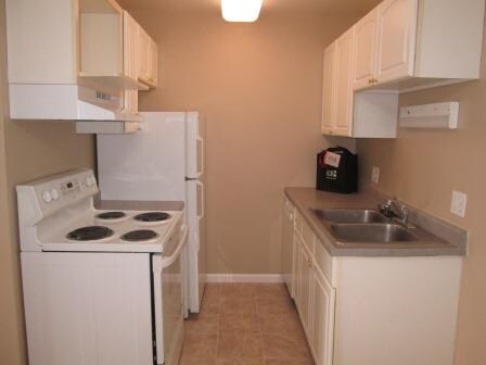 Primary Photo - 700 W Badger Rd