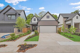 Building Photo - 10518 William Pk Dr
