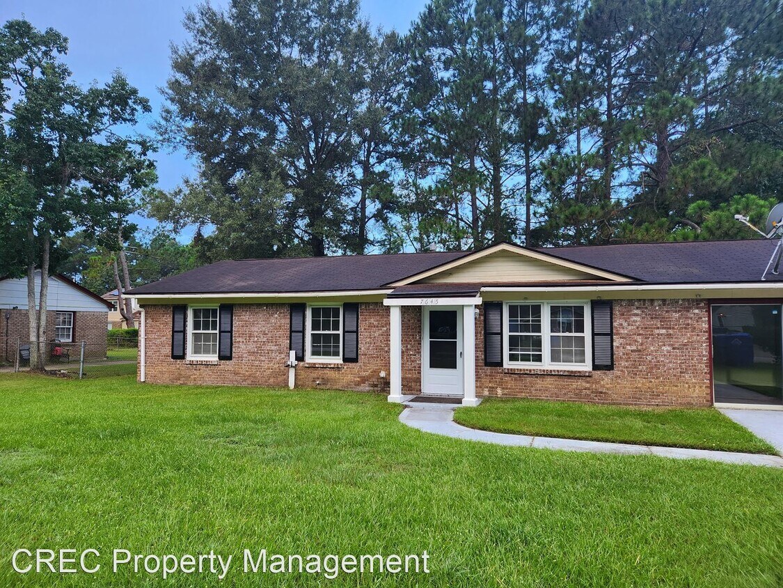 3 br, 1 bath House 7645 Stonehaven Drive House Rental in North