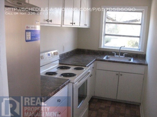 Foto del edificio - 518 S Mendenhall St