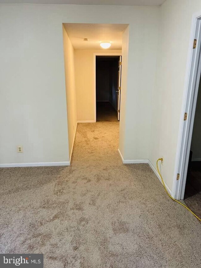 Building Photo - 2510 Davidsonville Rd