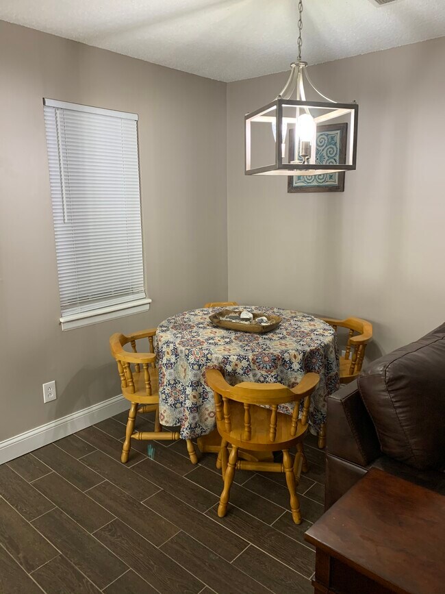 Dining Room - 8303 N Everton