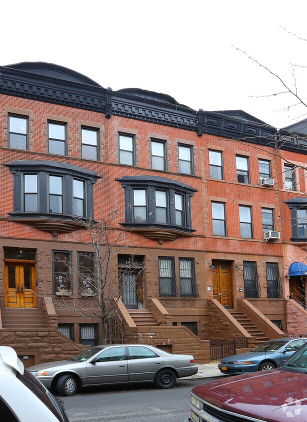 Foto del edificio - 214 W 136th St