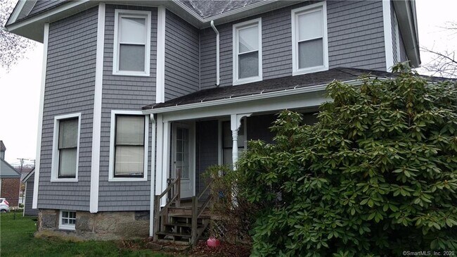Building Photo - 655 Jennings Rd
