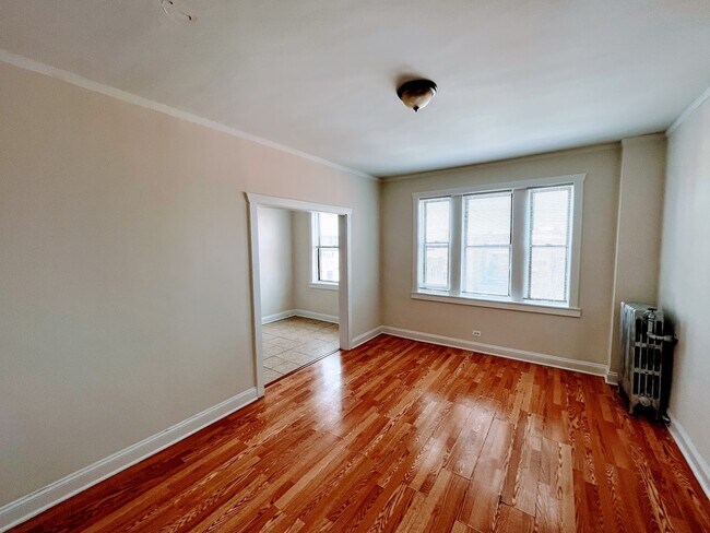 Foto del edificio - 839 W Sheridan Rd