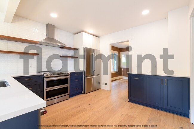 Foto del edificio - 8520 13th Ave NW