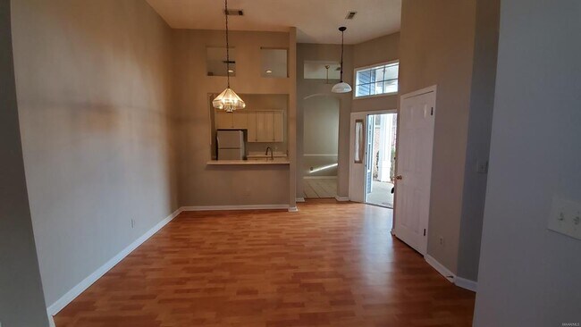 Foto del edificio - 2425 Noble Wood Ct