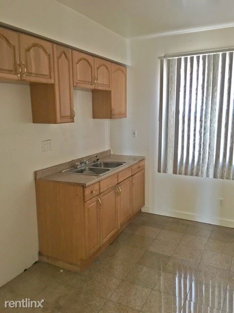 Foto del edificio - 2266 Blaine St