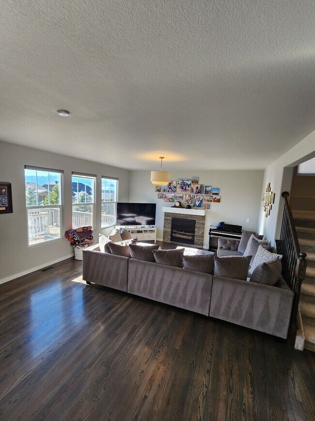 Foto del edificio - 4507 Outlook Ridge Trail