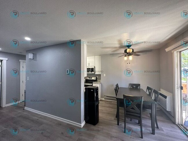 Foto del edificio - $500 off Move-In! Relax, Entertain, Repeat – The Perfect 2-Bedroom Apartment