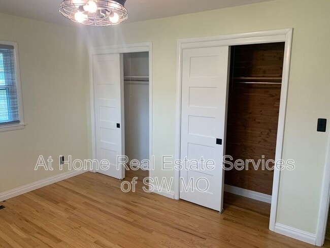 Building Photo - 2322 E Langston St