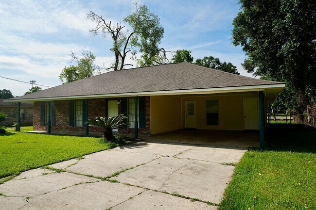 Building Photo - 713 E Rome St