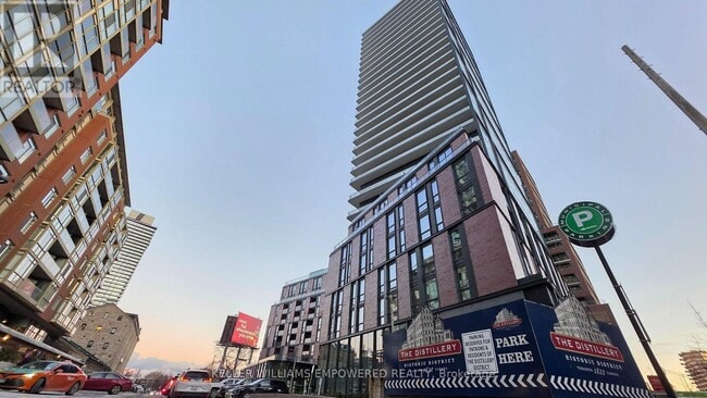 Building Photo - 35 Parliament St