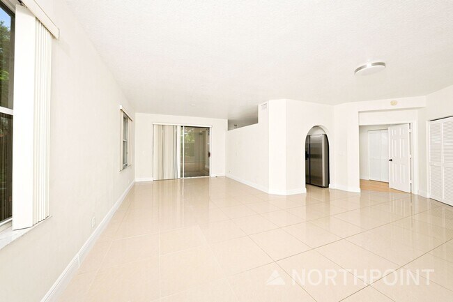 Building Photo - 8530 Via Romona Via