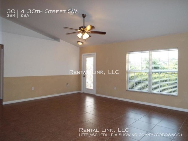 Foto del edificio - 3014 30th St SW