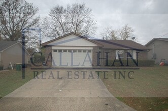 Building Photo - 105 King Pine Rd