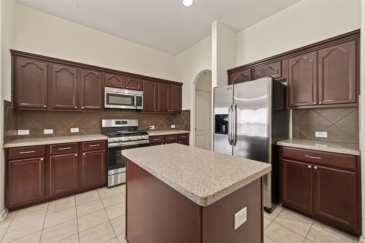 Foto principal - 9202 Sorrell Hollow Ln