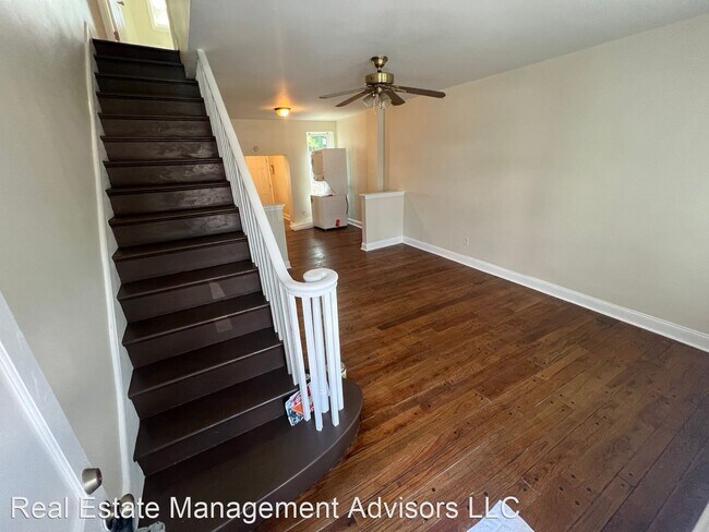Building Photo - 2 br, 1 bath House - 302 Clayton Street