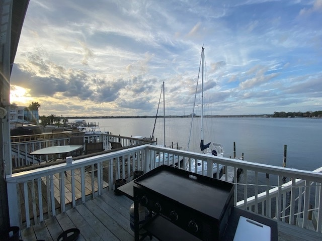 Building Photo - 210 Snug Harbour Dr