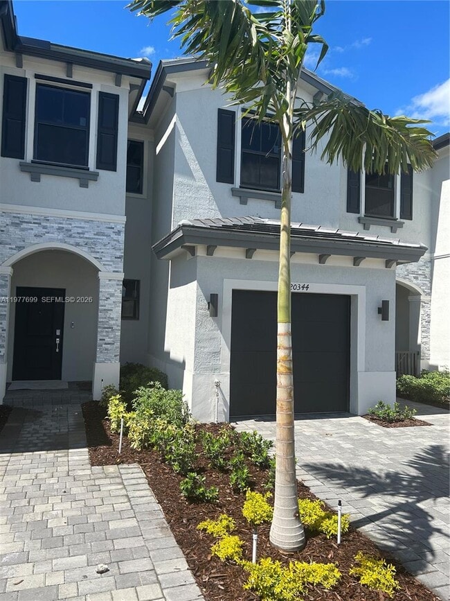 Foto del edificio - 20344 NW 6th Pl