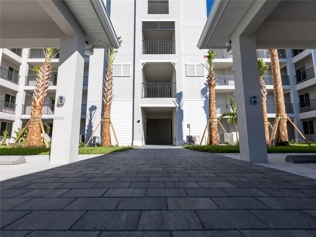 Building Photo - 5807 Double Eagle Cir