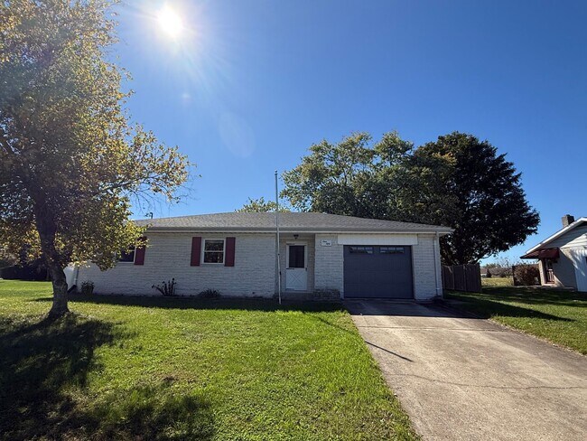 Foto del edificio - 150 Lincoln Rd