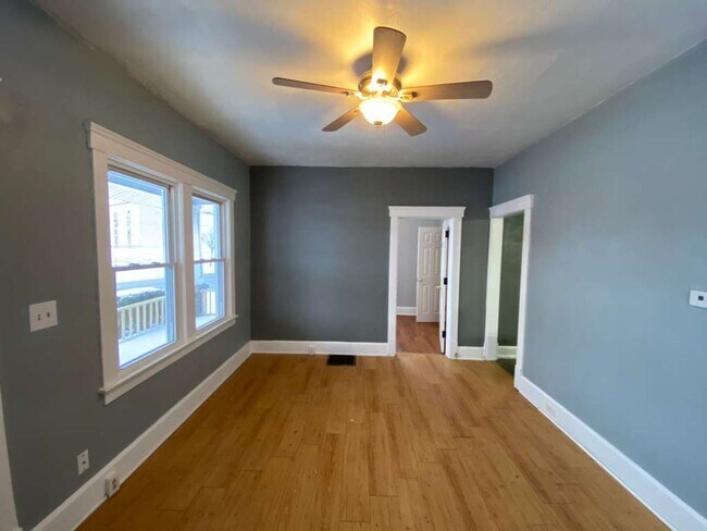 Foto del edificio - Don’t miss out on this affordable opportunity in Elyria! Schedule your tour today!