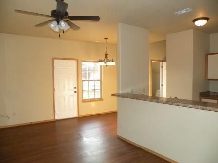 Building Photo - 1139 S Tottenham Ct