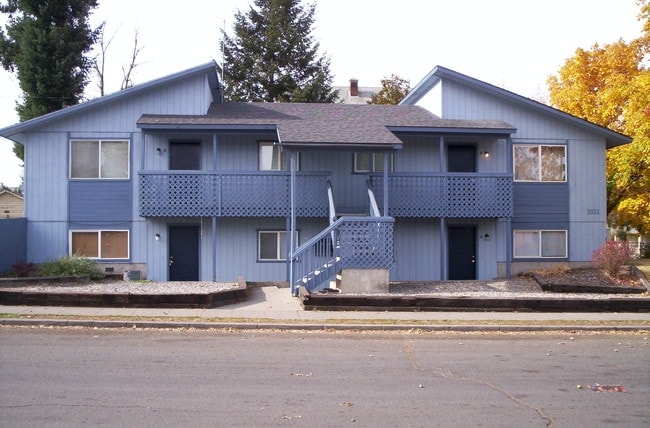 Building Photo - 1111 N Walnut St