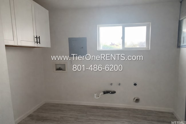 Building Photo - NO DEPOSIT option for qualified renters