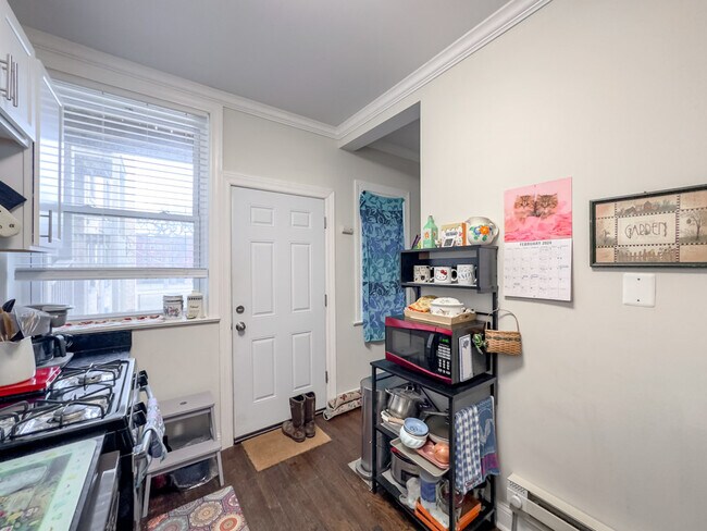Foto del edificio - 943 Judson Ave