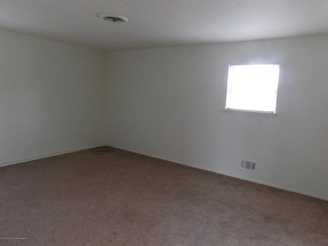 Building Photo - 1380 Lakewood Rd