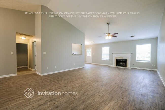 Foto del edificio - 2192 Lazy Days Rd