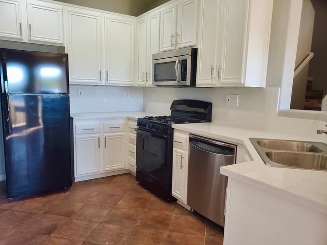 Building Photo - 1126 Latigo Cv