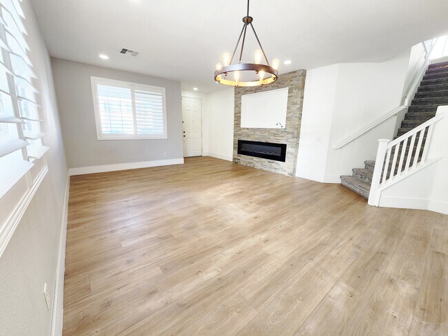 Building Photo - 95663 Newton Grove Ct