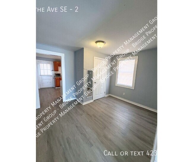 Foto del edificio - 1290 Blythe Ave SE