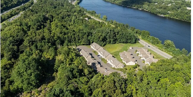 Foto del edificio - 717 Northampton St