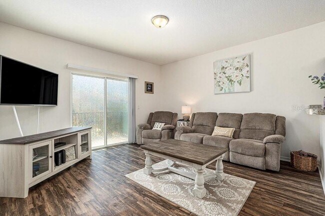 Foto del edificio - 5521 Yellowfin Ct