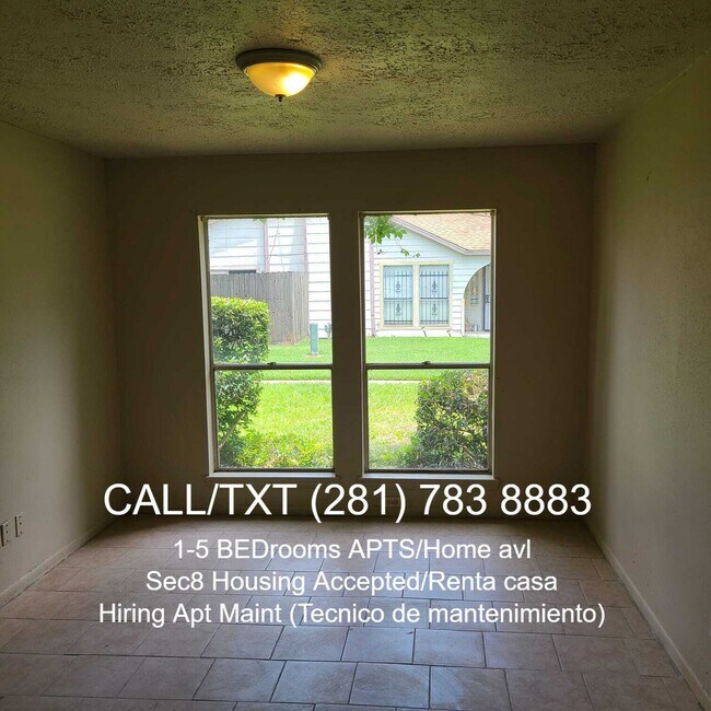 Building Photo - PV - 5747 EASTHAMPTON DR