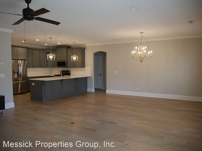 Building Photo - 3 br, 3 bath House - 5235 Shoal Creek Lane