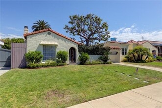 Building Photo - 2376 Selby Ave