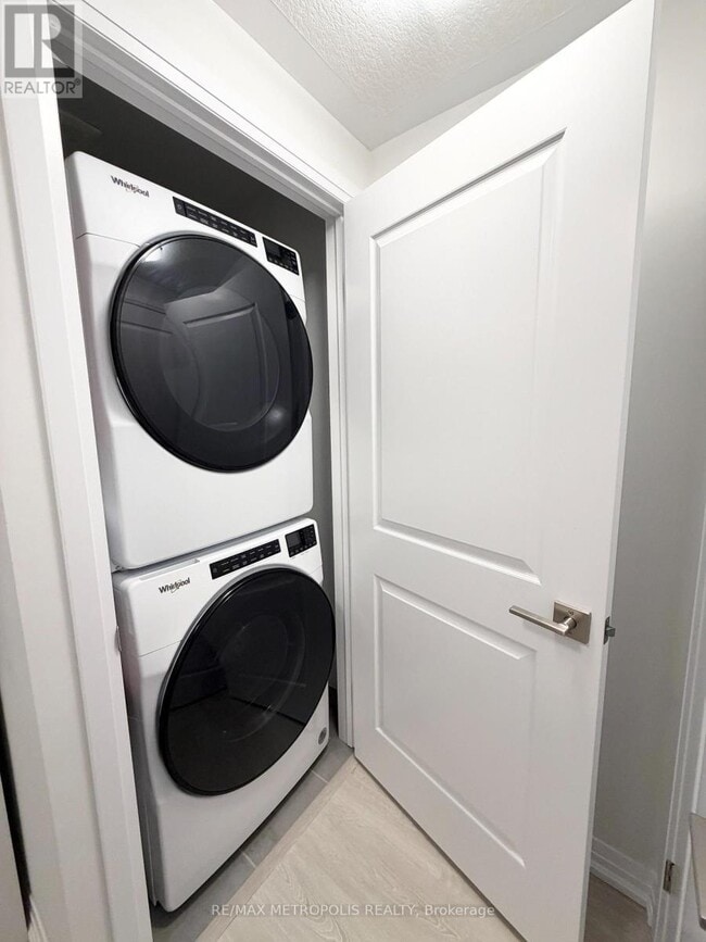 Photo du bâtiment - 15 Stauffer Woods Trl