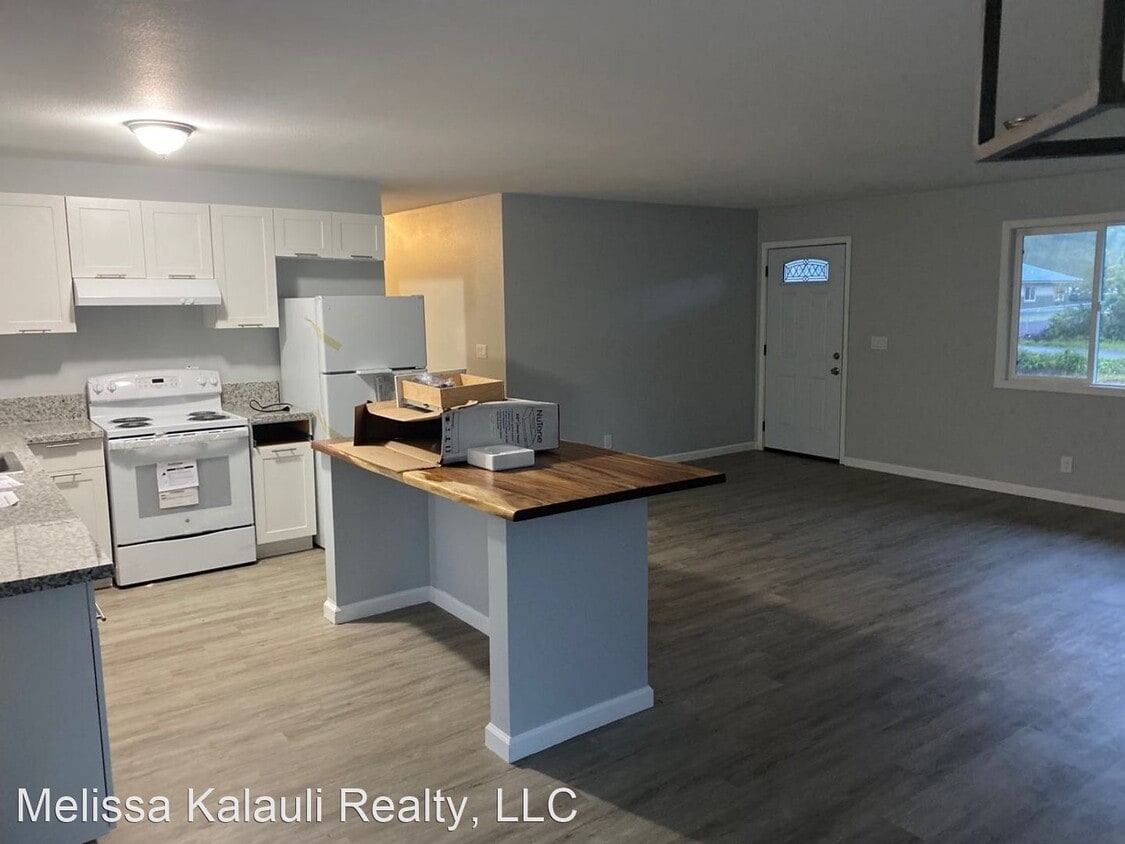 Foto principal - Studio, 2 bath House - 15-1723 21st Ave