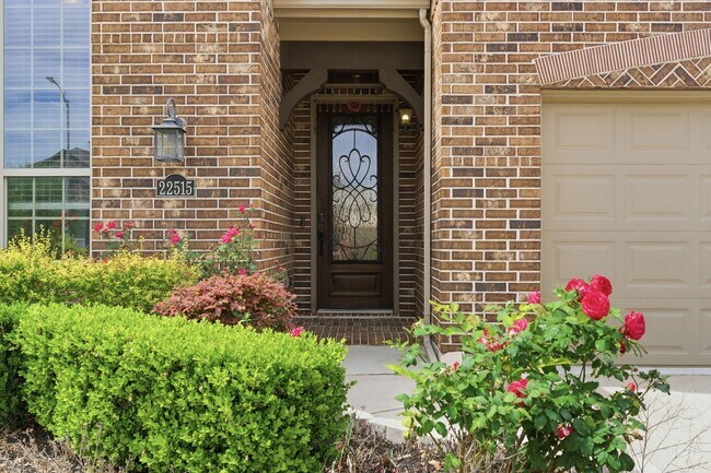 Foto del edificio - 22515 Bassett Hollow Ln