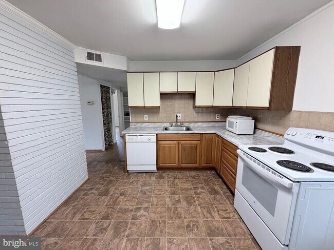 Foto del edificio - 2207 Luzerne Ave